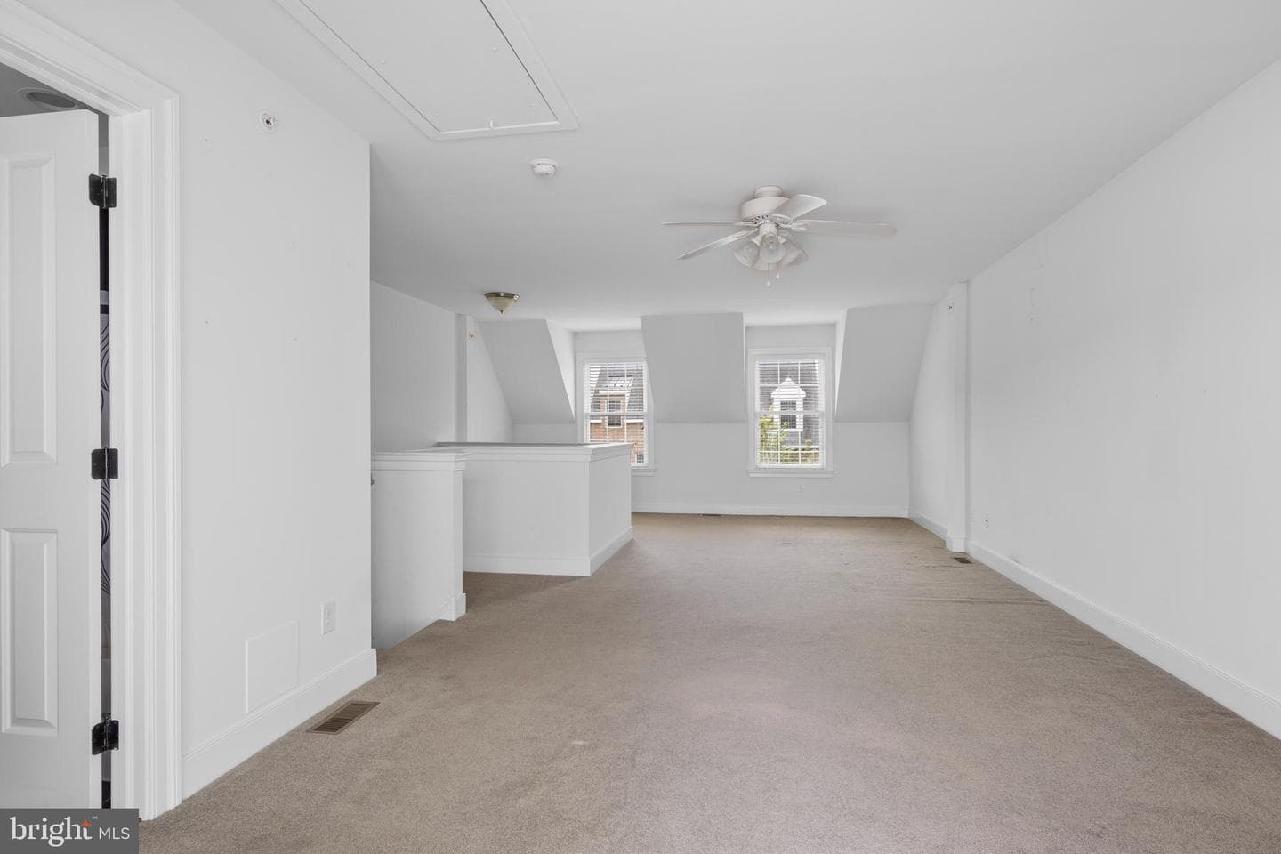 631 W Magnolia Court photo 41