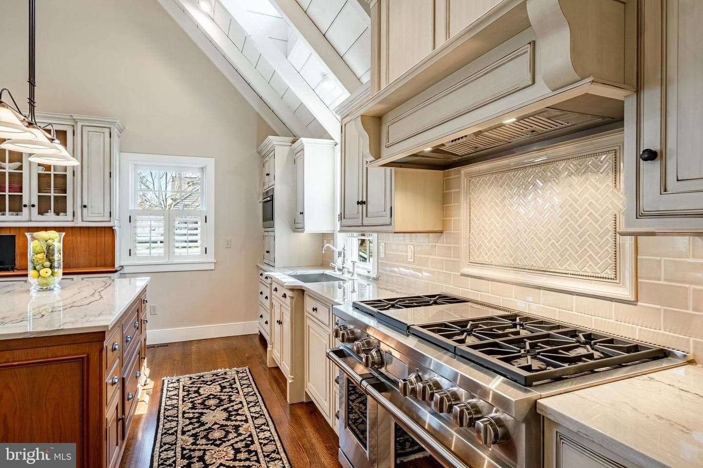63 Brownstone Lane photo 22