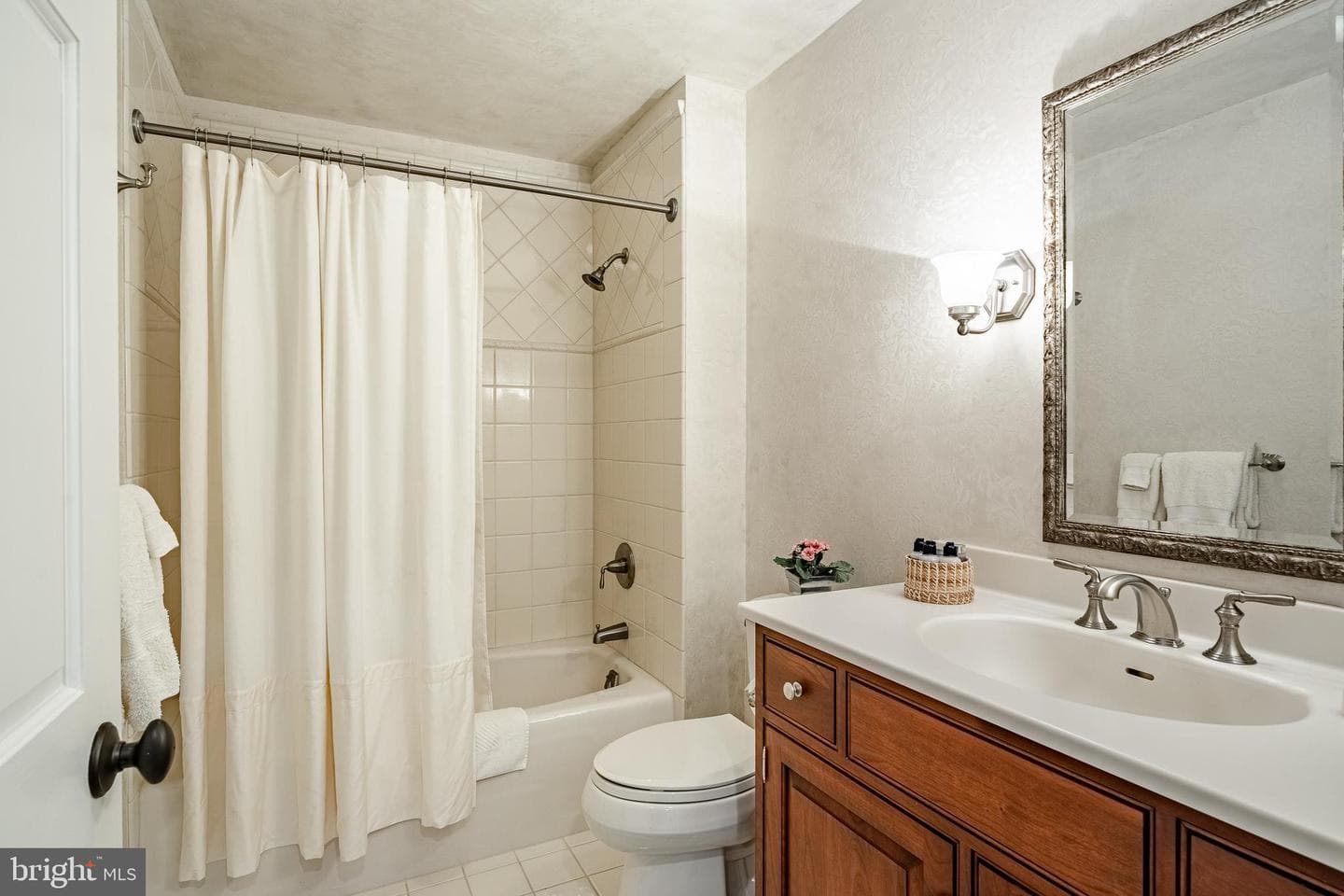 63 Brownstone Lane photo 44