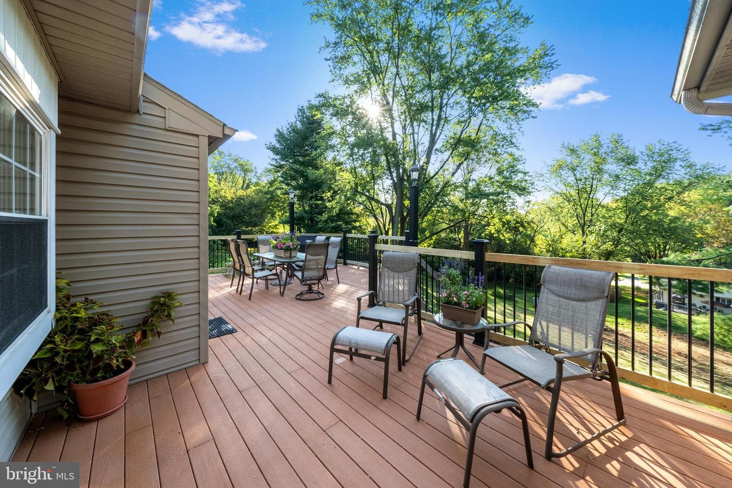 214 Louis Drive photo 37