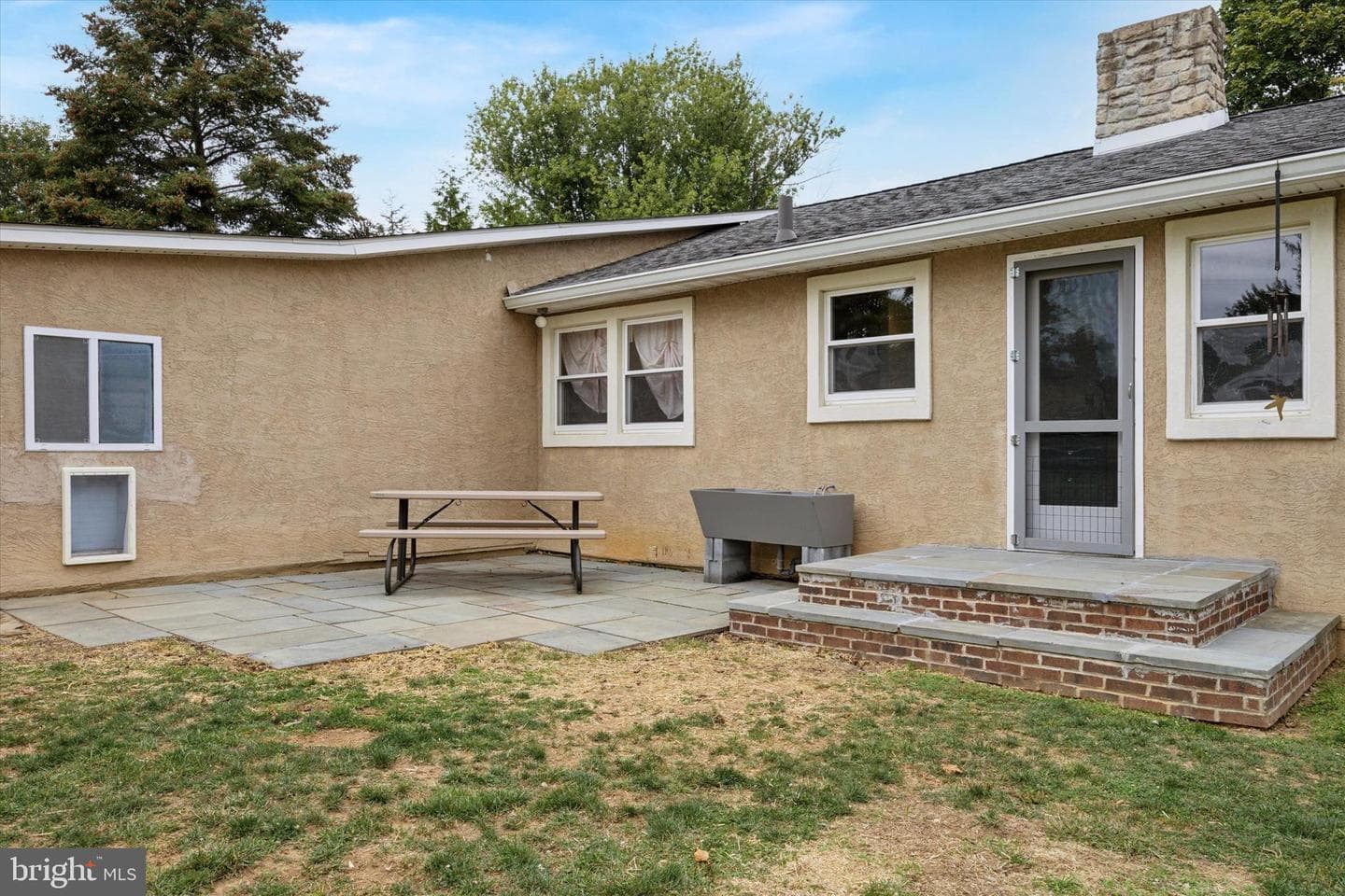 128 Andover Road photo 20