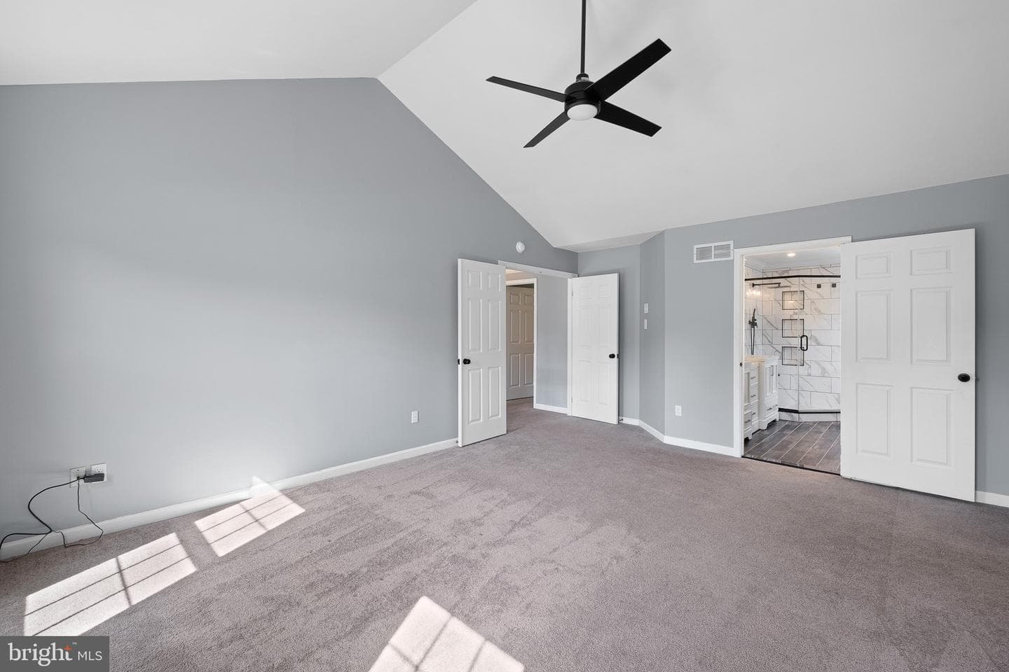 138 Sussex Road photo 27