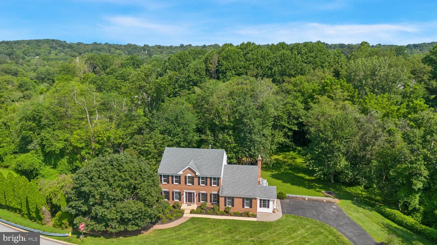 138 Sussex Road photo 57