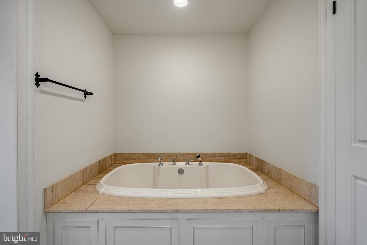1119 S New Street photo 67