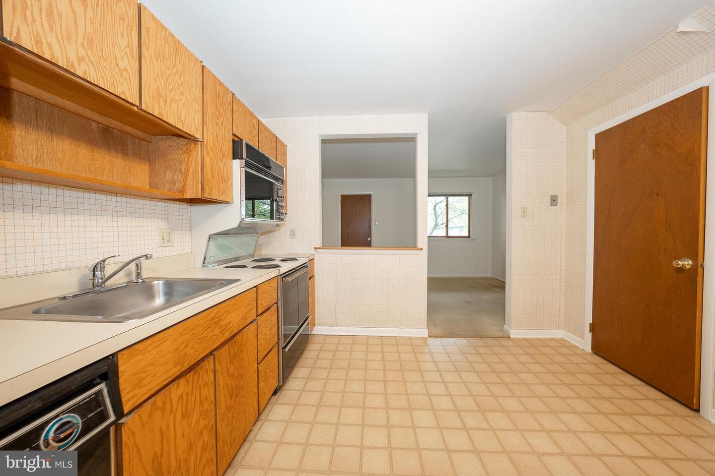 121 Josephs Way photo 11