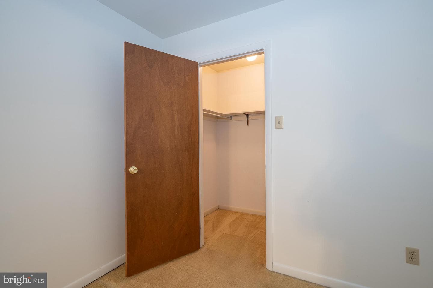 121 Josephs Way photo 18