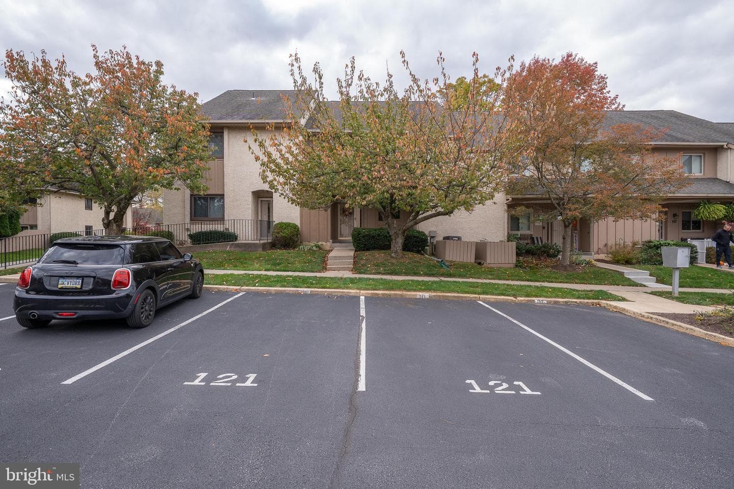 121 Josephs Way photo 36