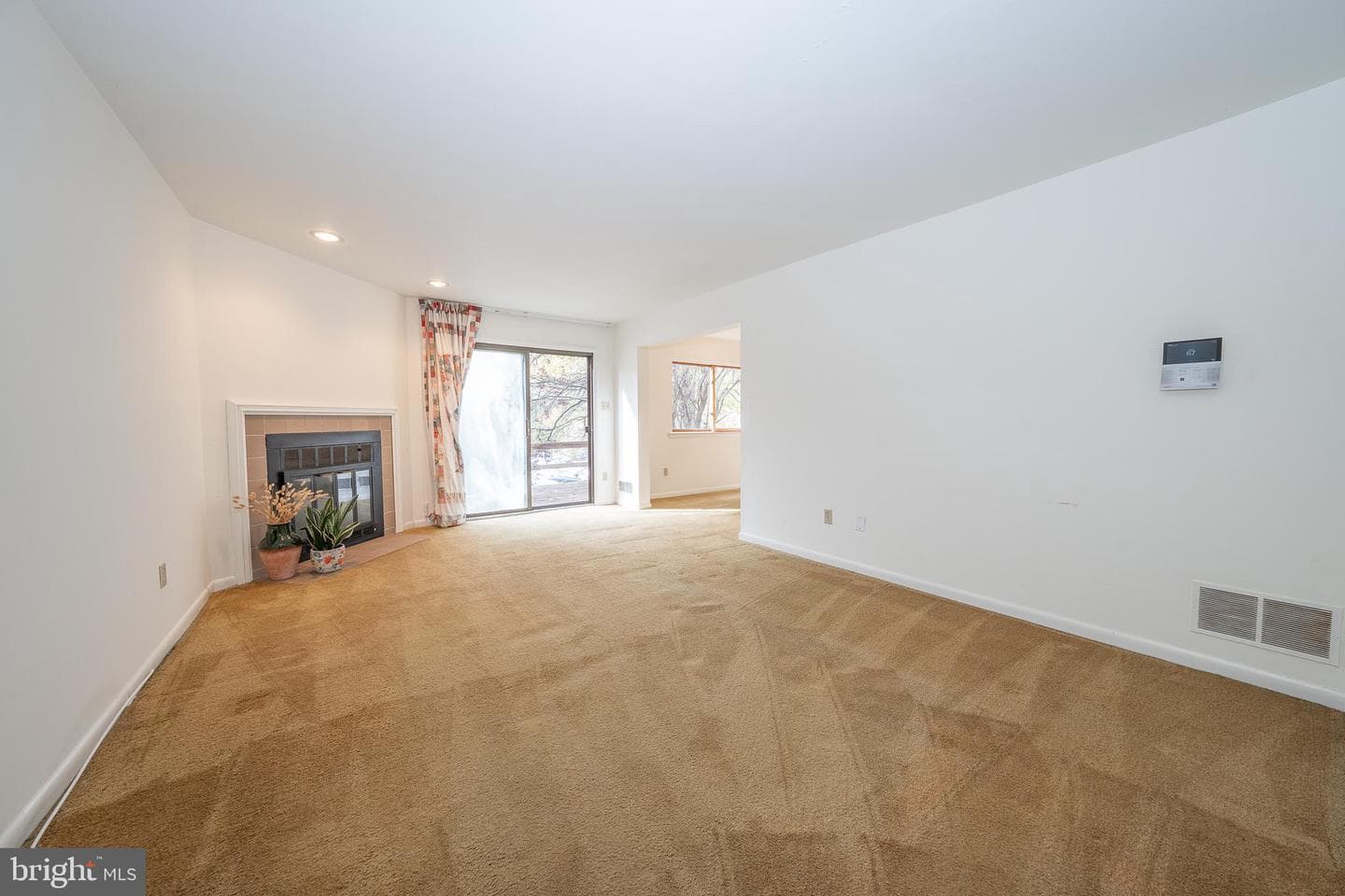 121 Josephs Way photo 6