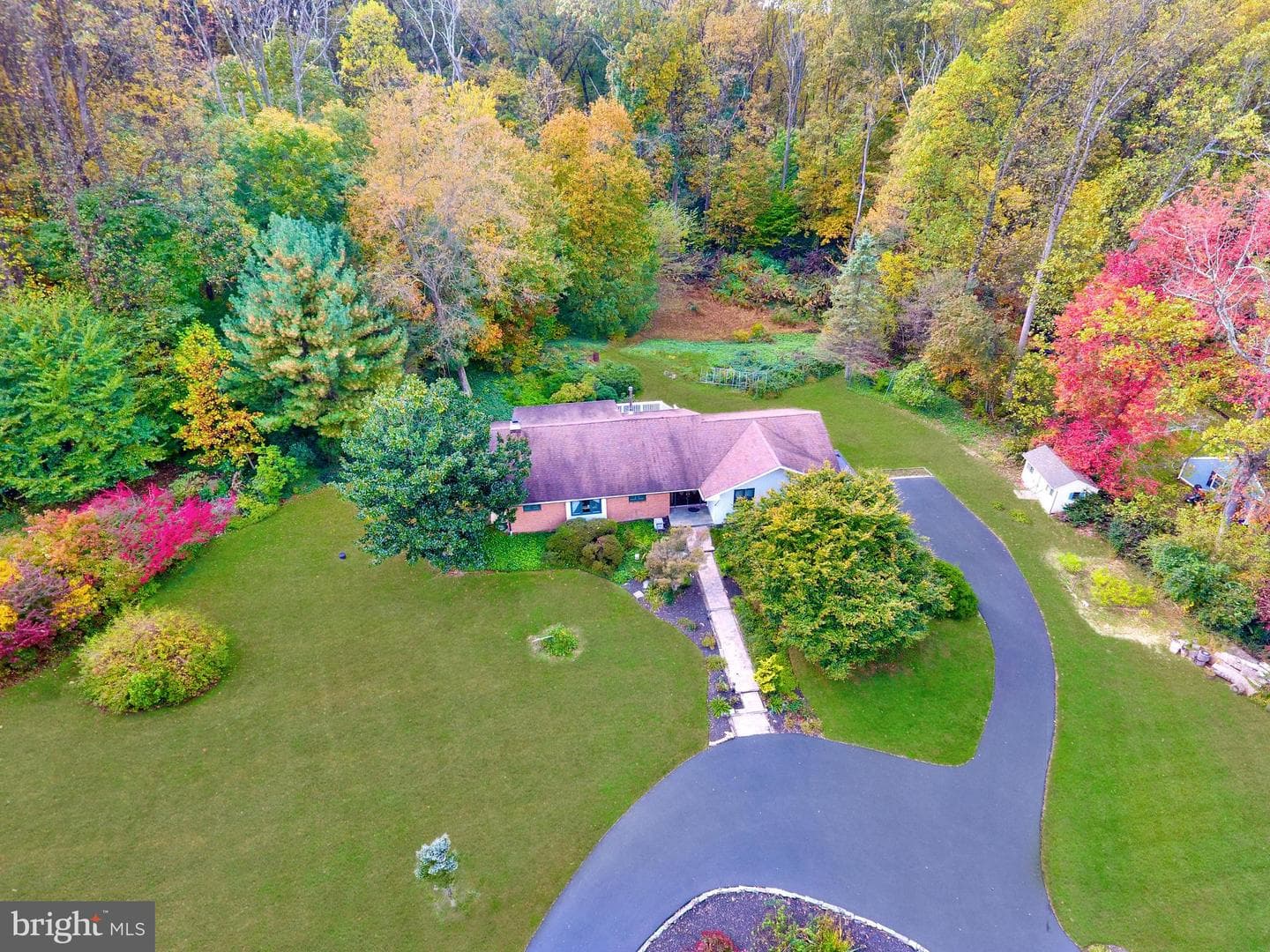 907 Mitchell Farm Lane photo 32