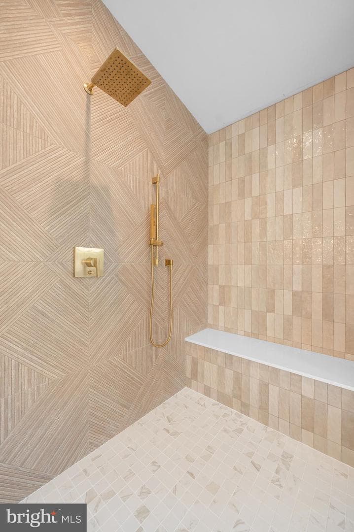 477 Black Swan Lane photo 31
