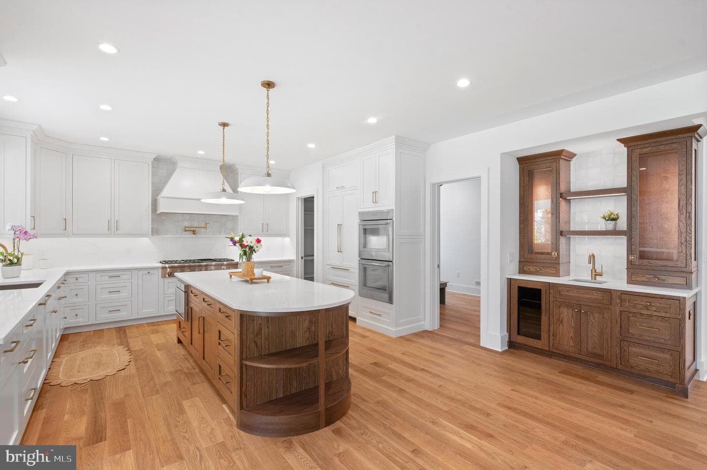 477 Black Swan Lane photo 9