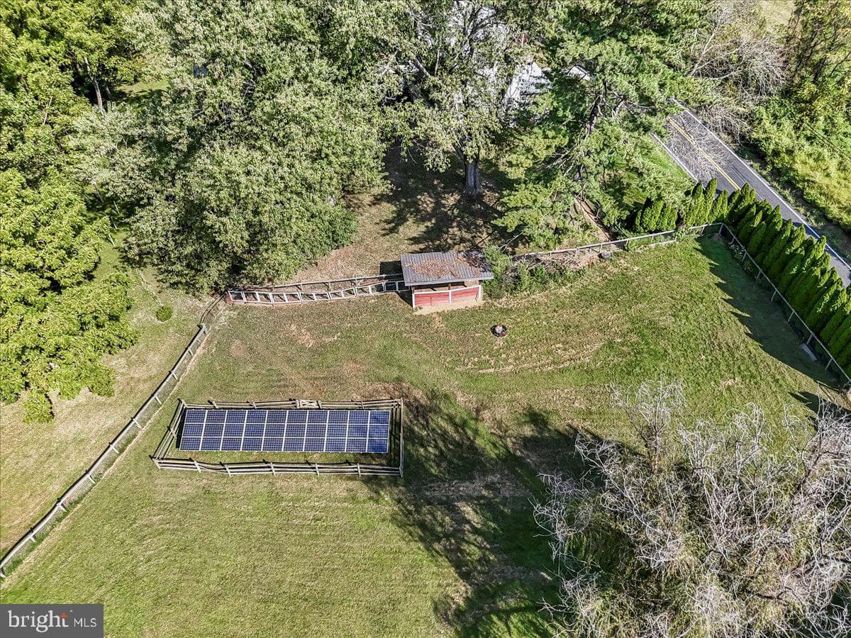 990 Chesterville Road photo 47