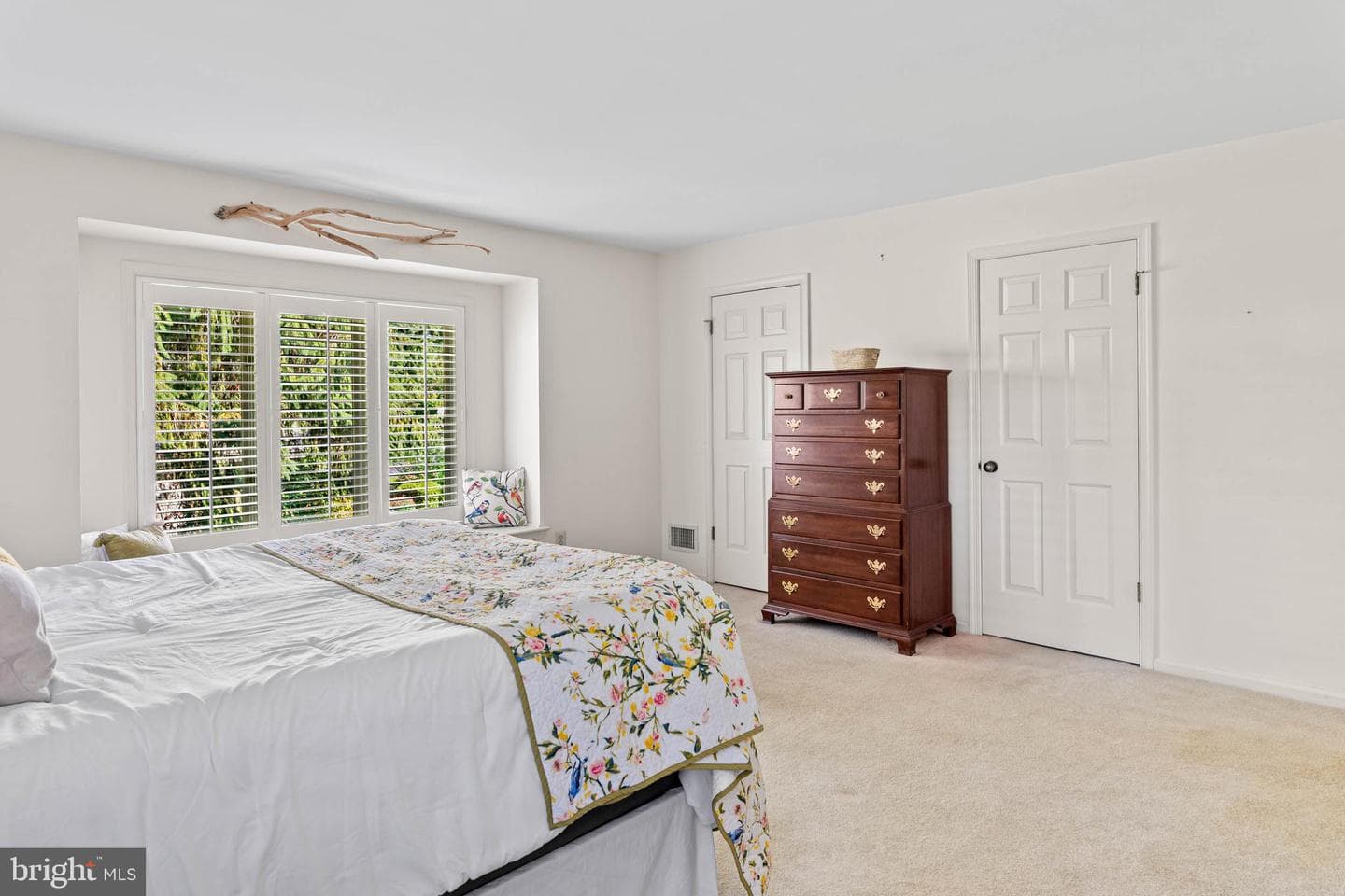 856 Jefferson Way photo 15
