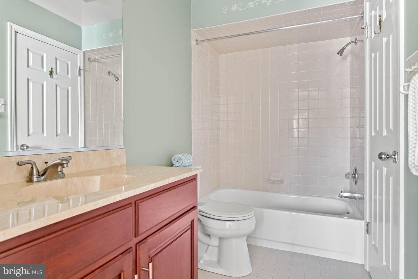 856 Jefferson Way photo 24