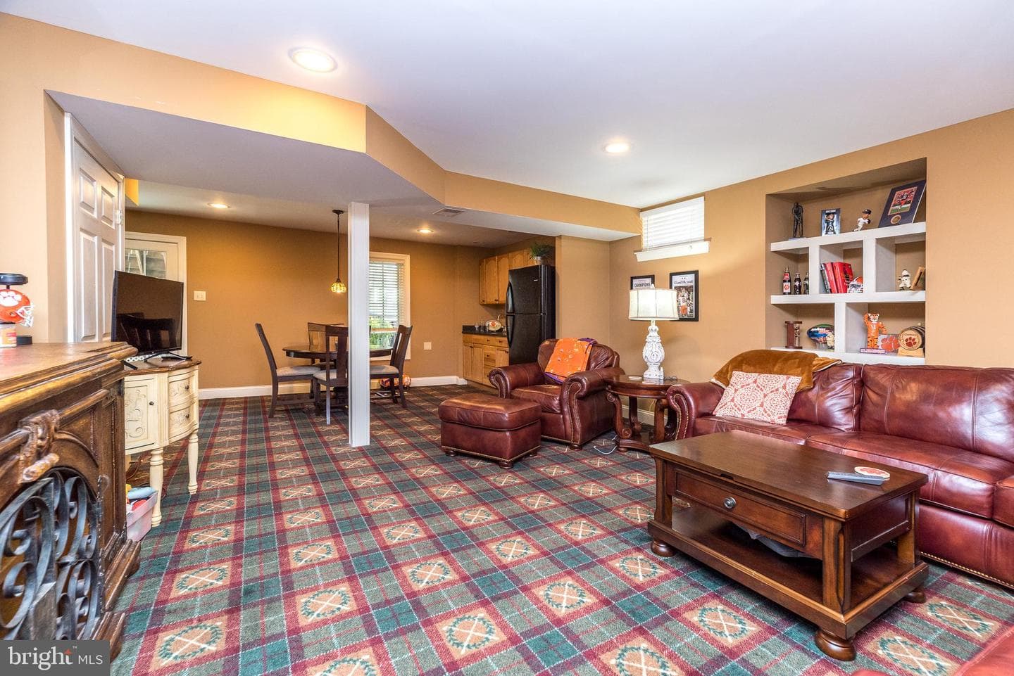 439 Fairmont Drive photo 43