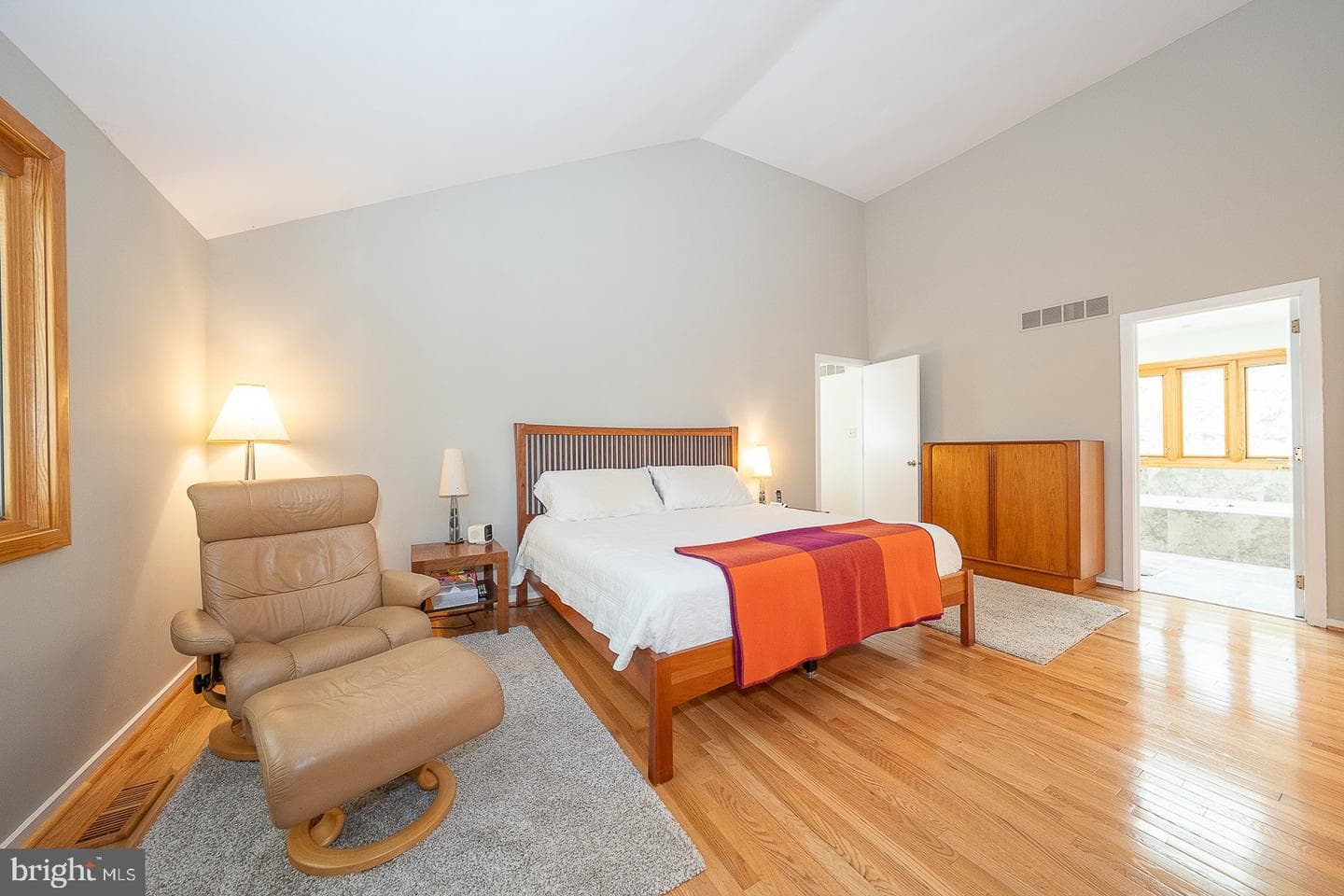 820 Weadley Road photo 24