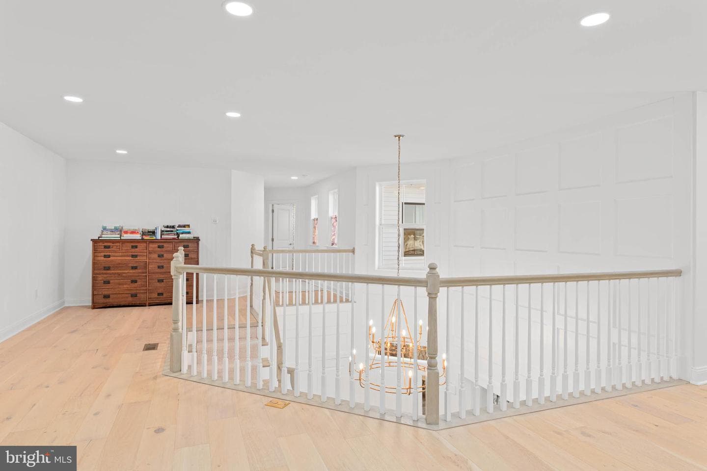 142 Preakness Way photo 32