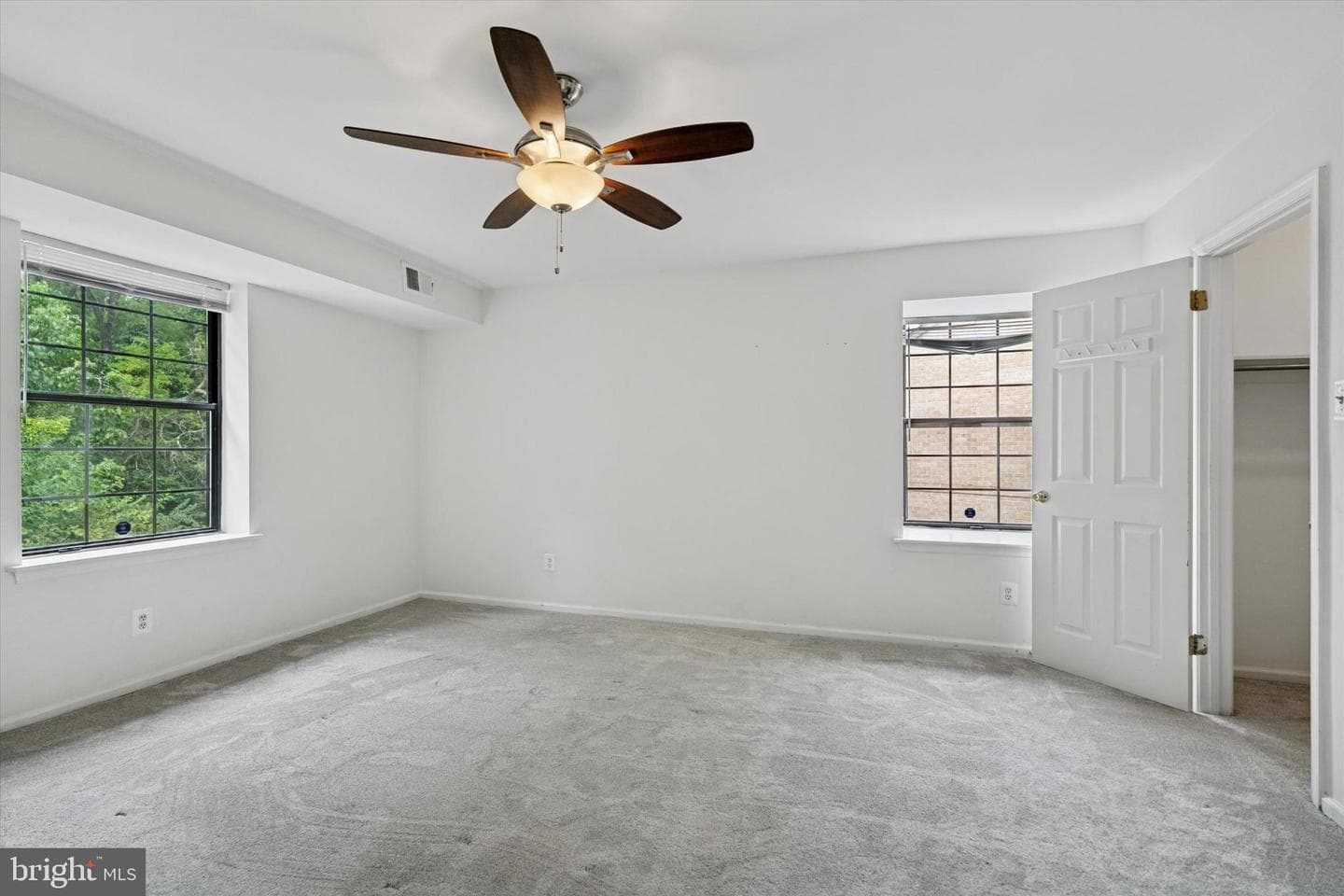 722 Washington Place #22 photo 9