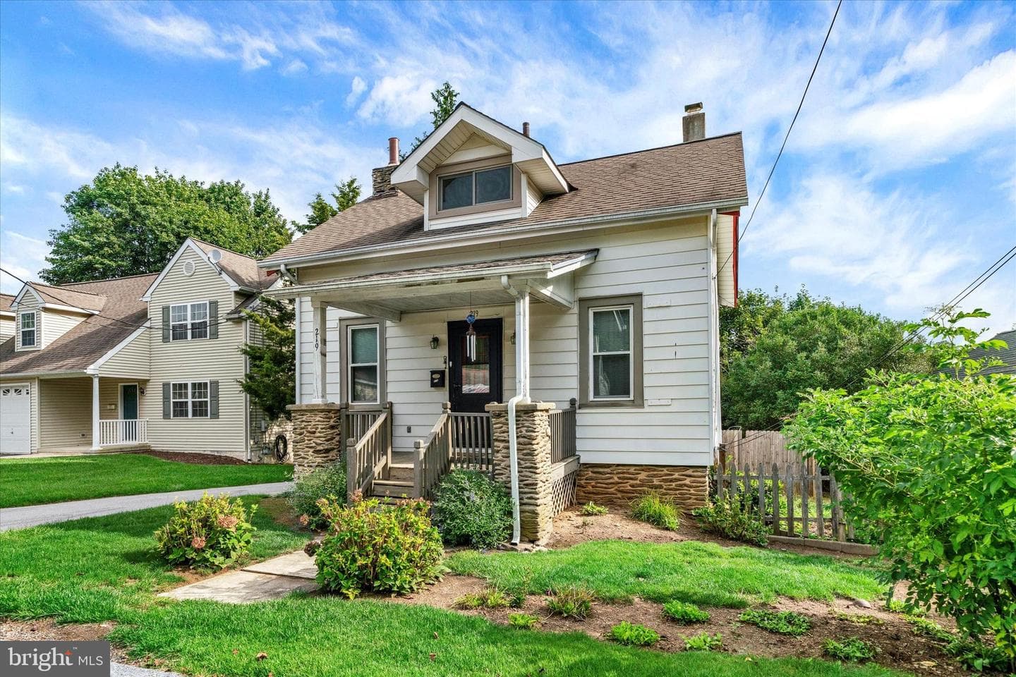219 Green Street photo 2