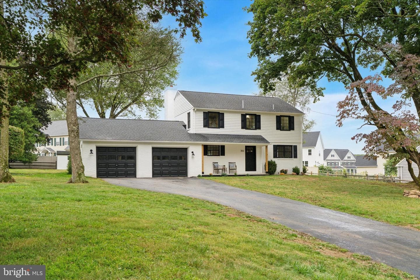 306 Greenhill Road photo 3