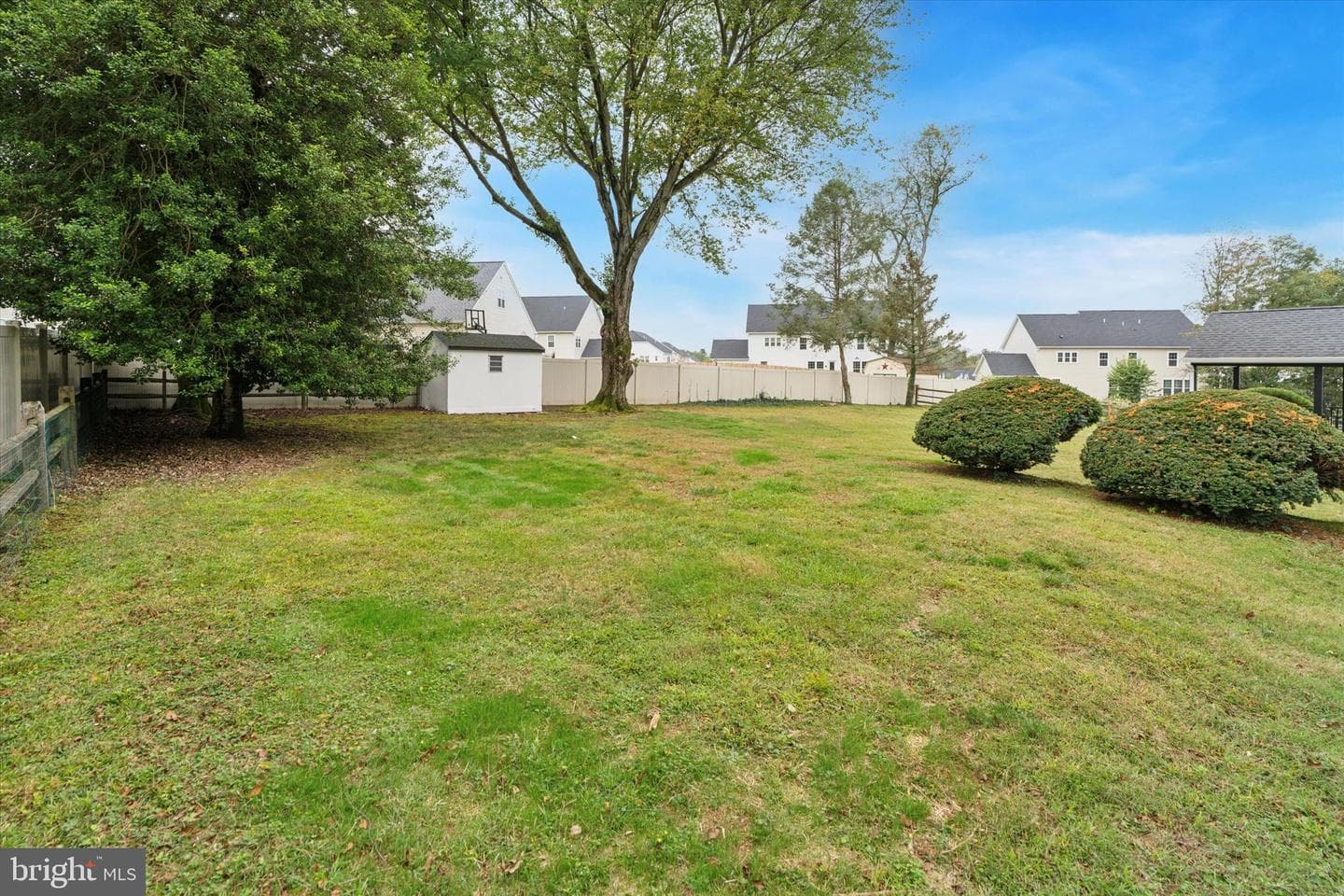 306 Greenhill Road photo 36