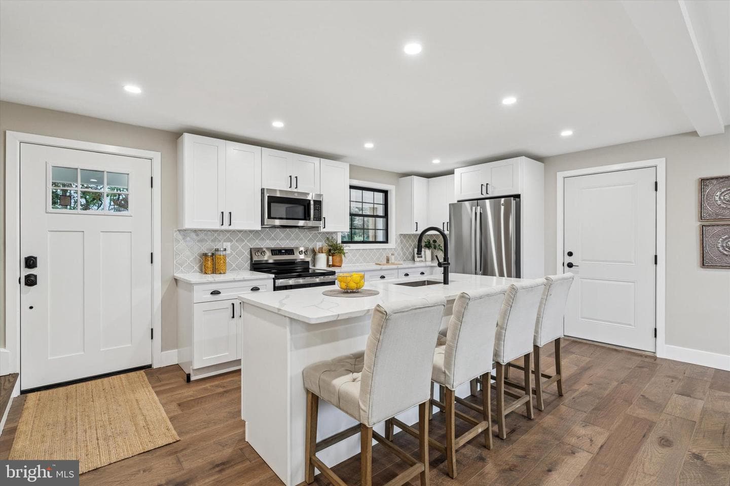 306 Greenhill Road photo 8