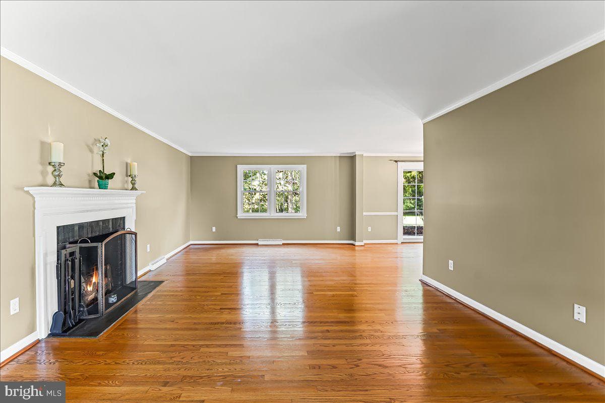122 Round Hill Road photo 21