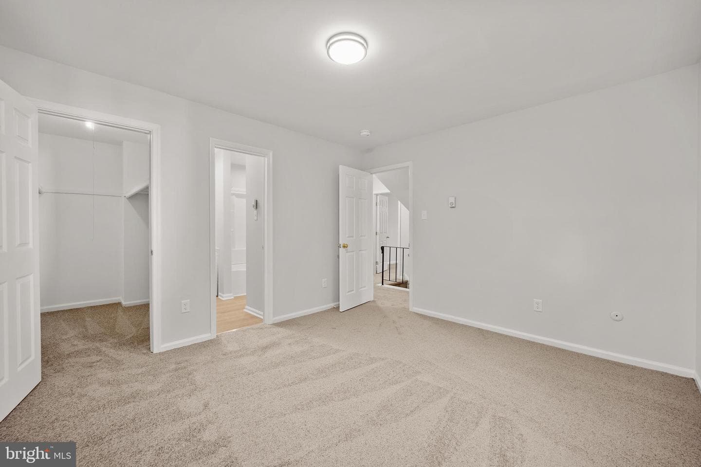 415 E Anglesey Terrace #415 photo 18