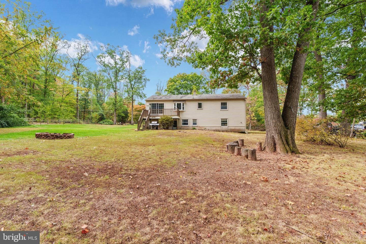1206 Laurelwood Road photo 5