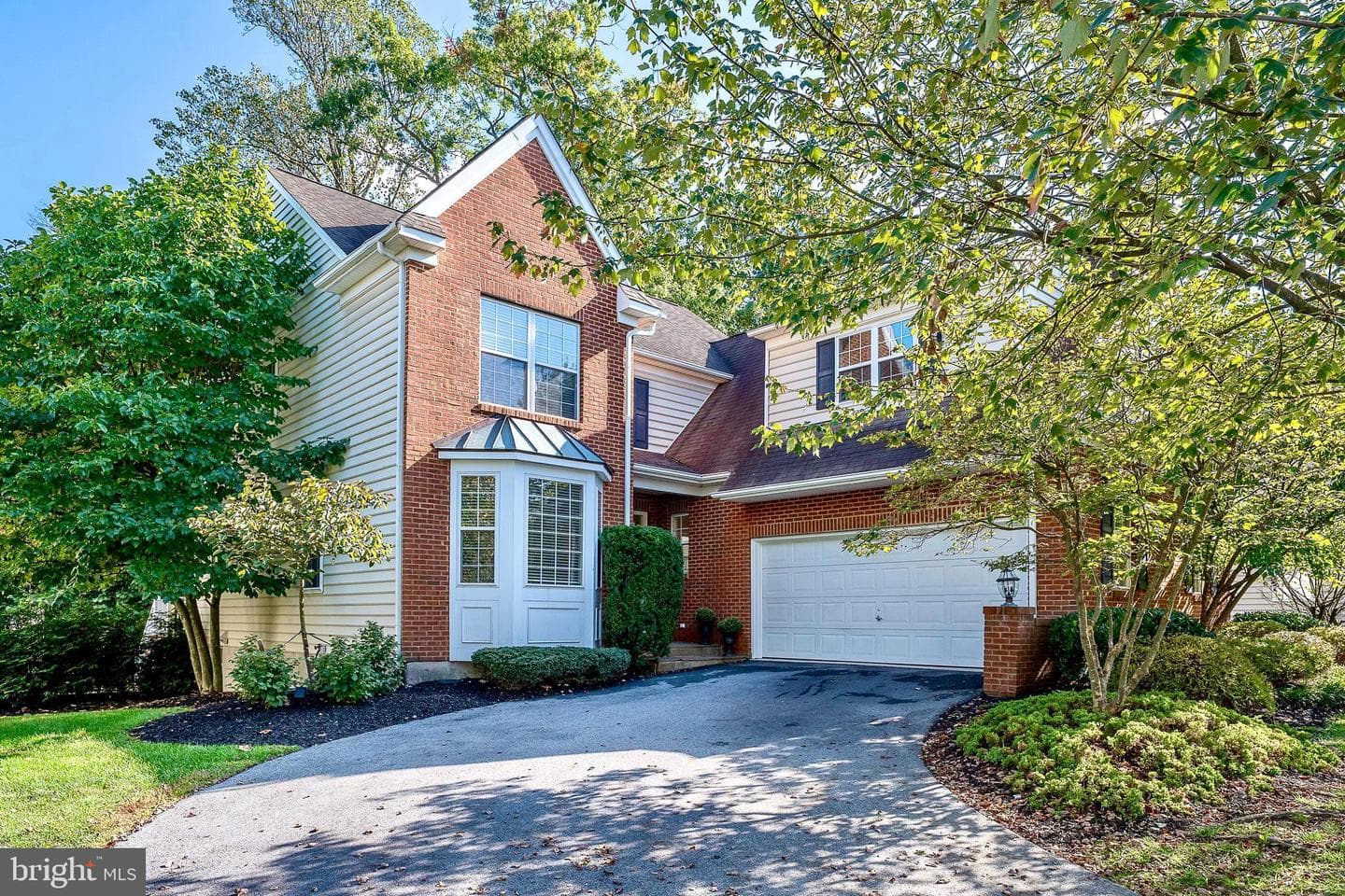 5 Shady Brook Lane photo 1
