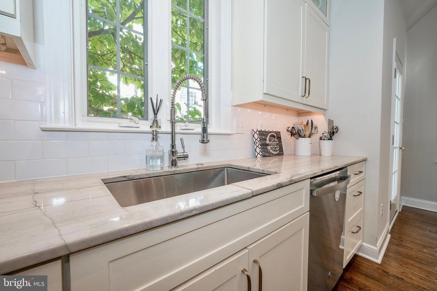 5 Shady Brook Lane photo 16