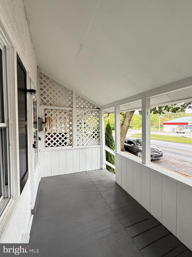 418 Hannum Avenue photo 3