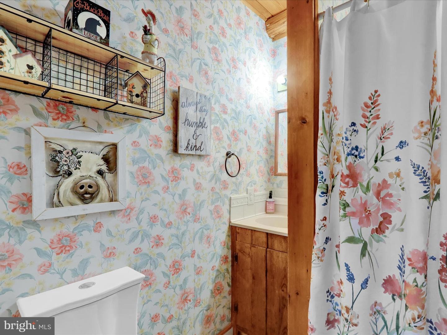 270 Laurel Road photo 19