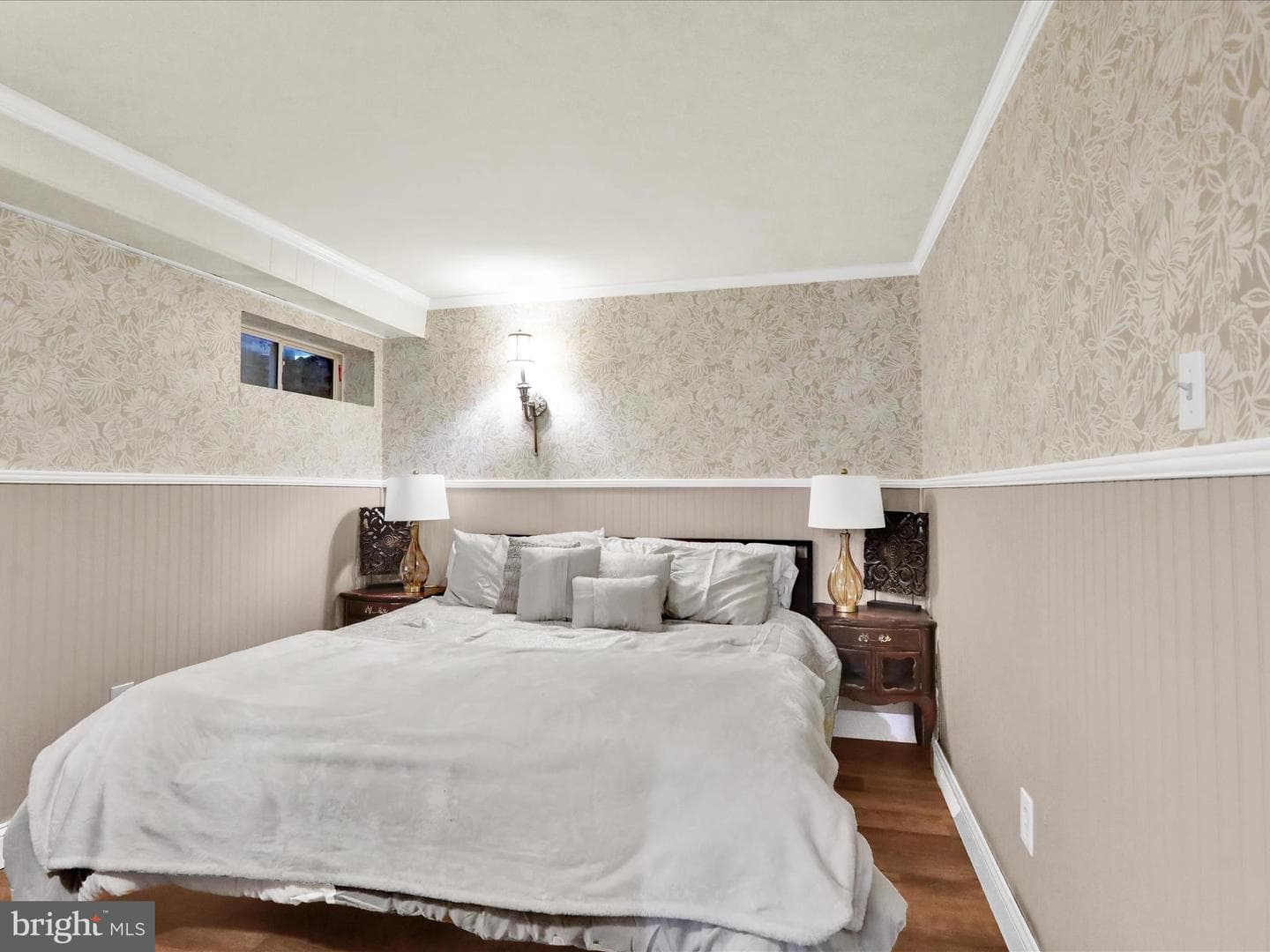 270 Laurel Road photo 37