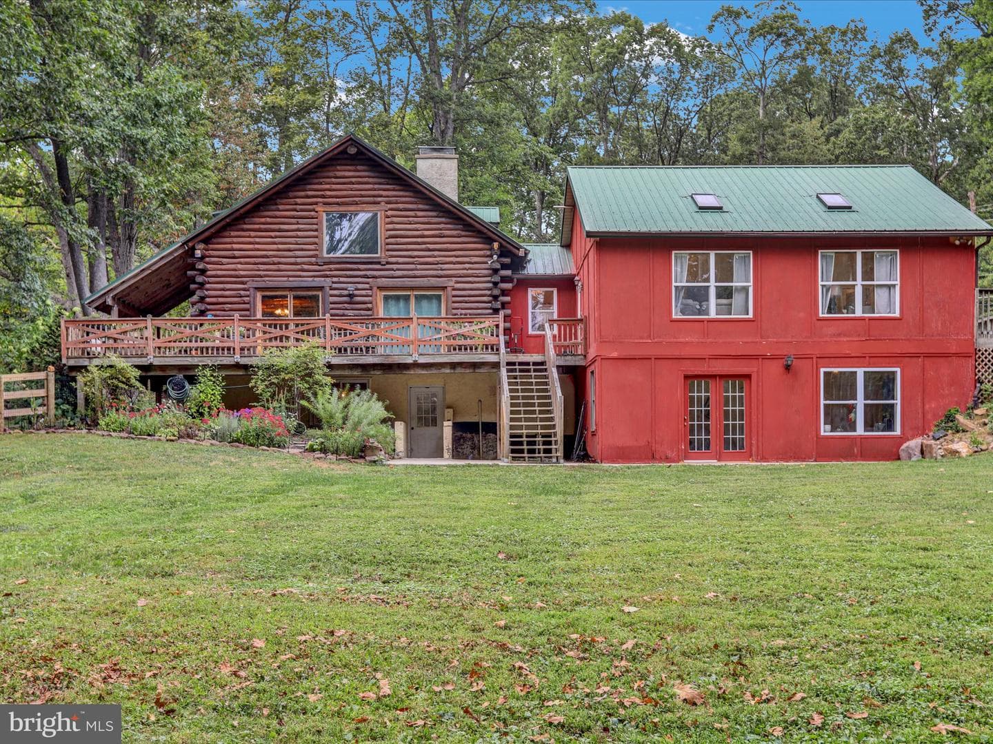 270 Laurel Road photo 43