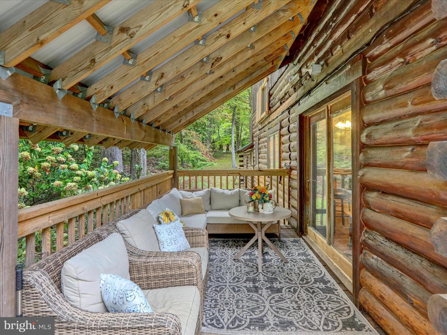 270 Laurel Road photo 46