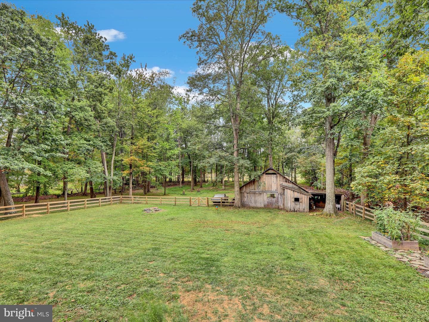 270 Laurel Road photo 49