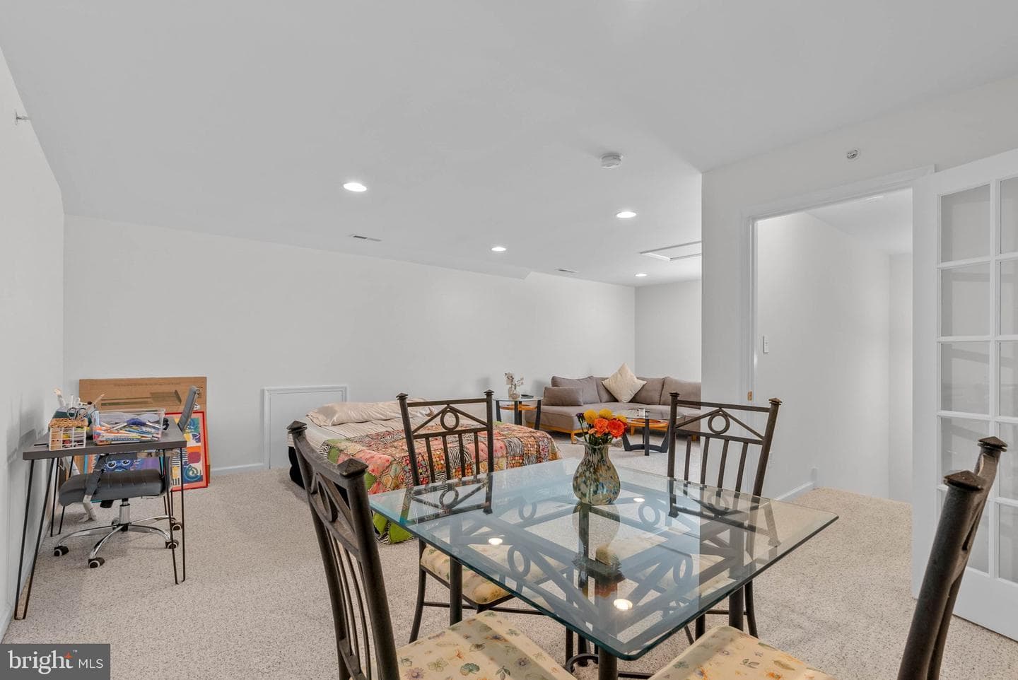 380 Quigley Drive photo 34