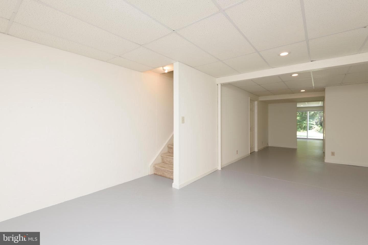 403 E Glenview Drive photo 19