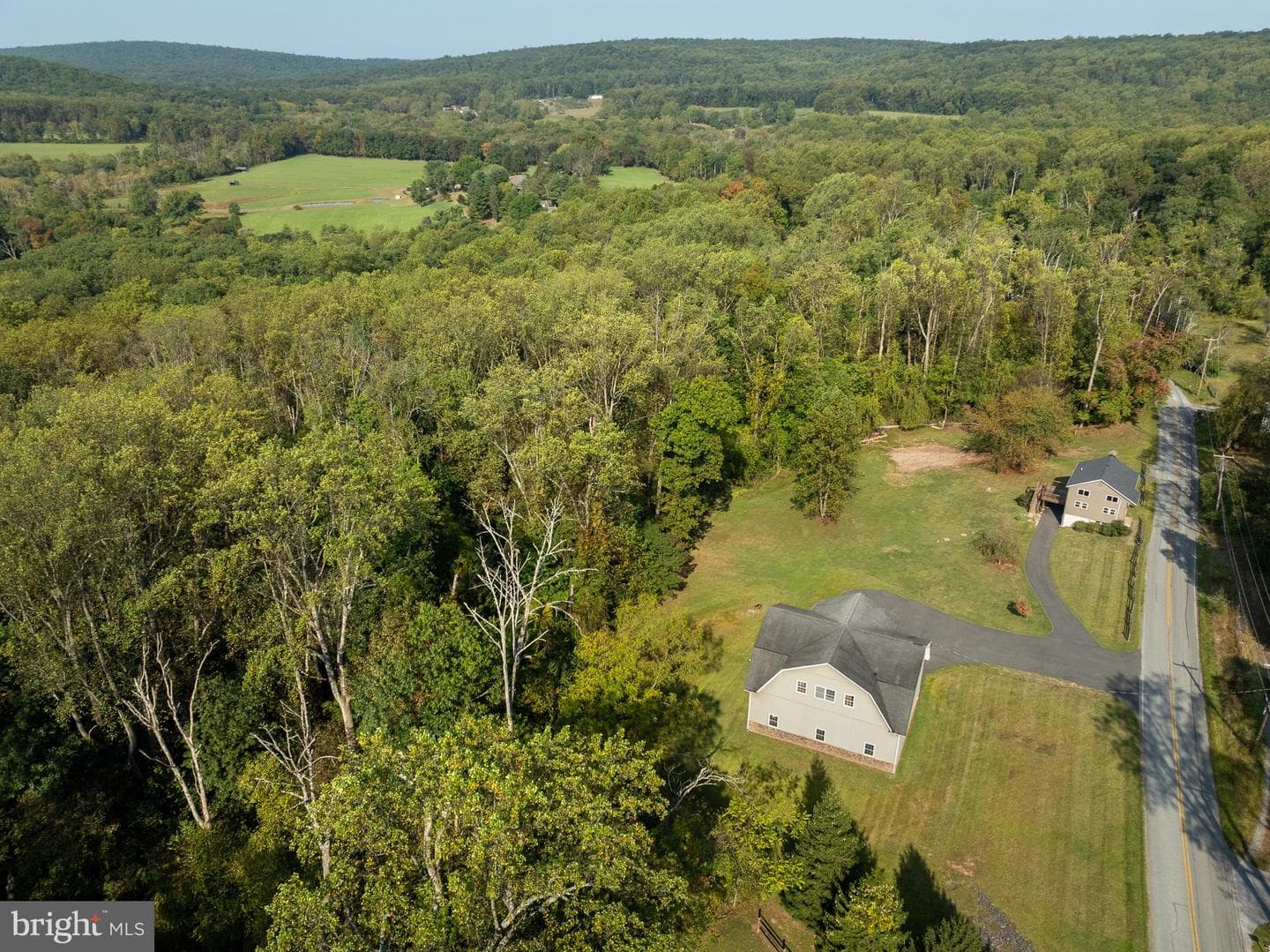 370 Hopewell Road photo 23