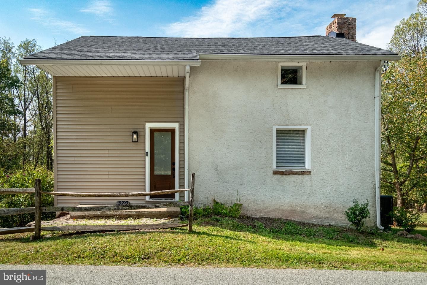 370 Hopewell Road photo 27