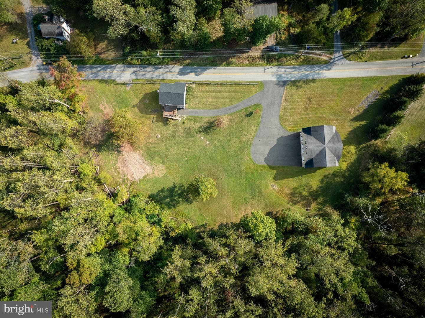 370 Hopewell Road photo 33
