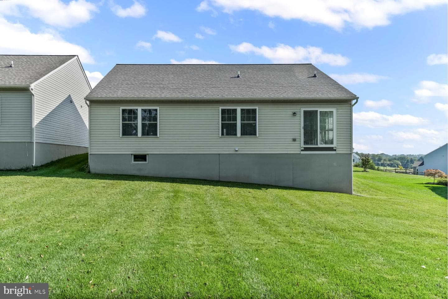 242 Greenwood Drive photo 16