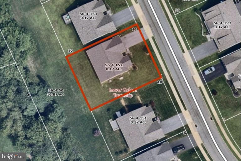 242 Greenwood Drive photo 18