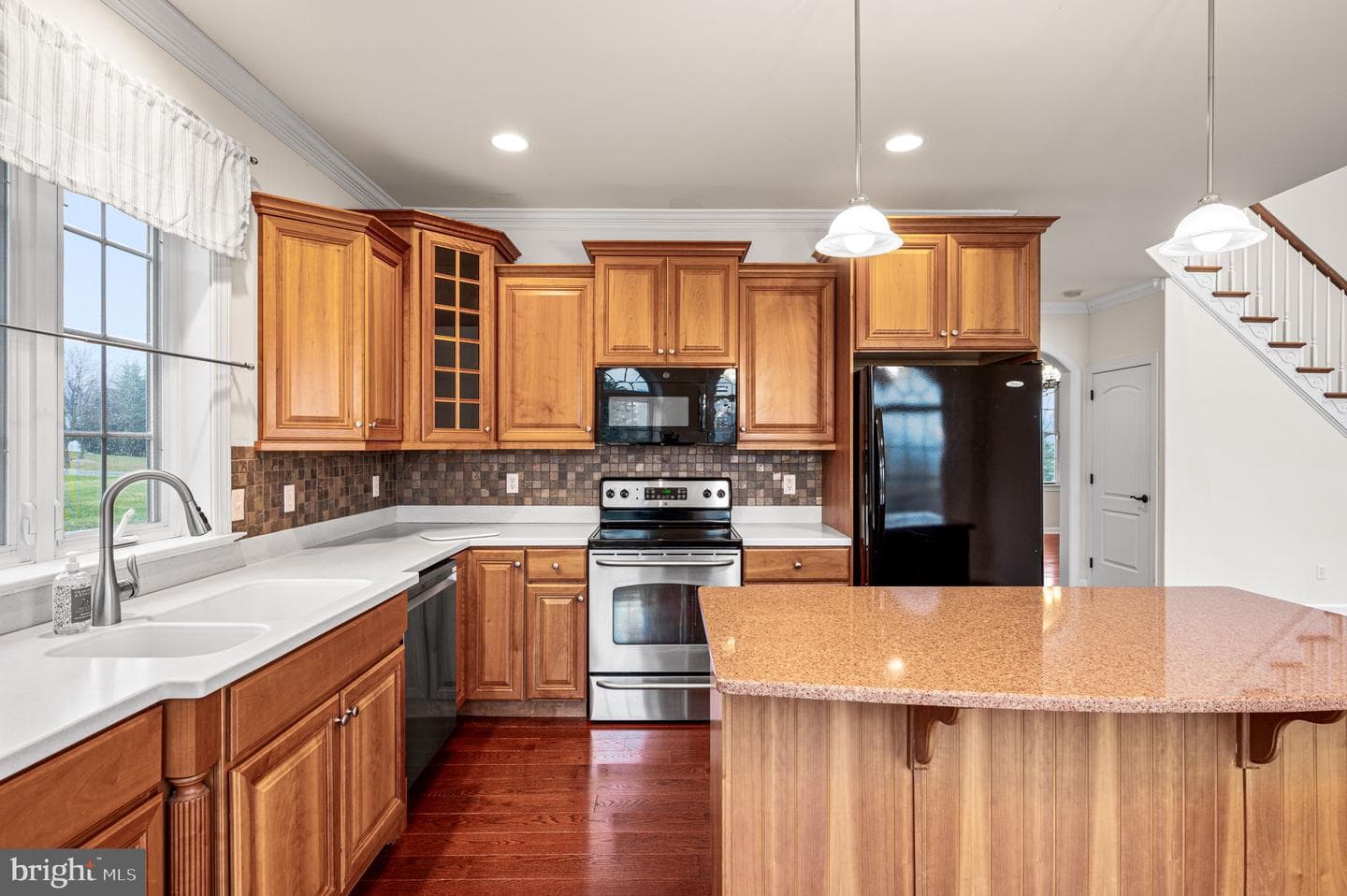114 Jacobs Drive photo 5
