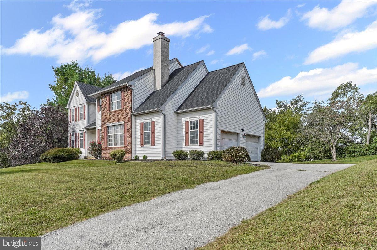 113 Ronway Drive photo 2