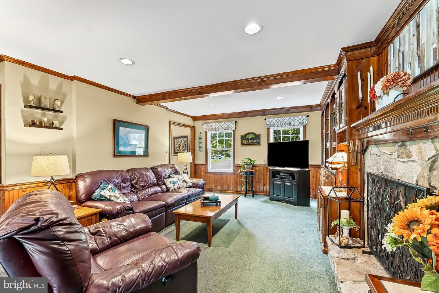 105 Helm Way photo 12
