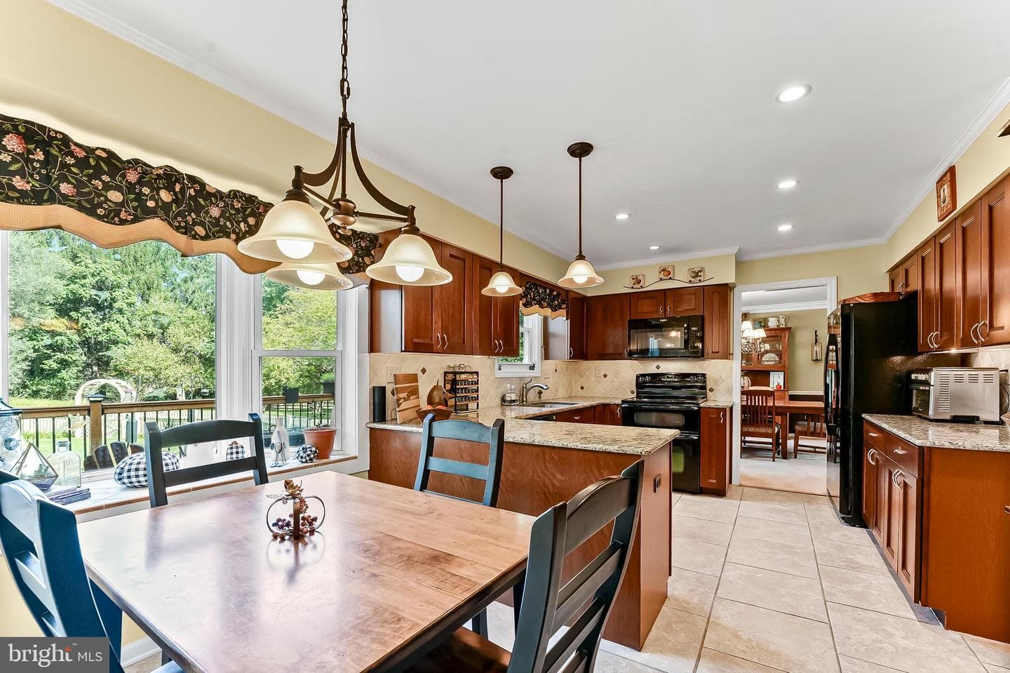 105 Helm Way photo 18