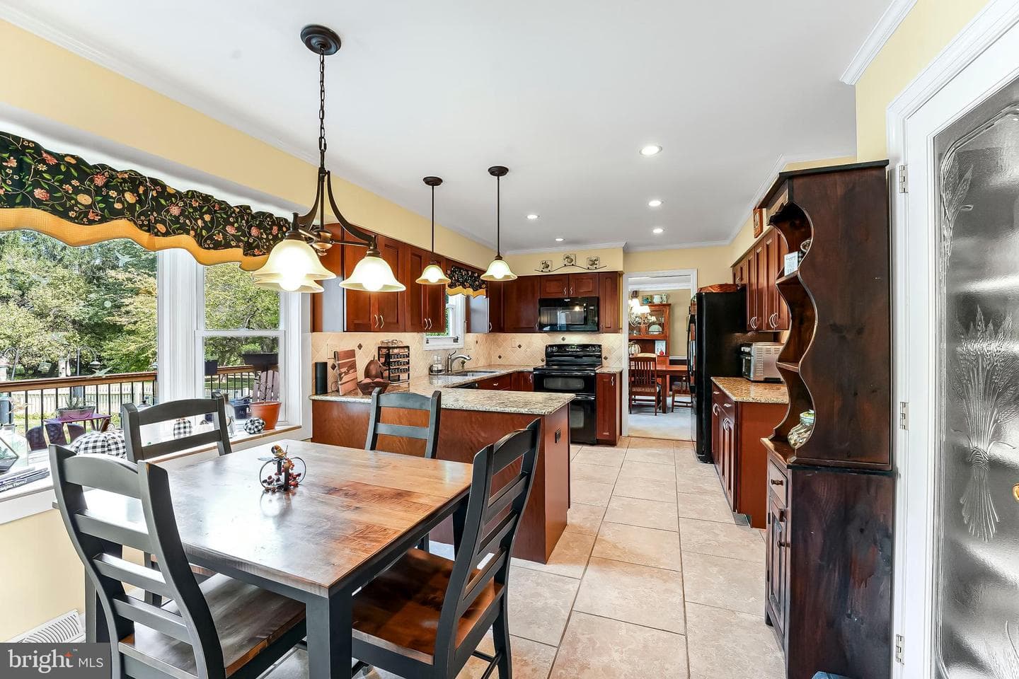 105 Helm Way photo 24