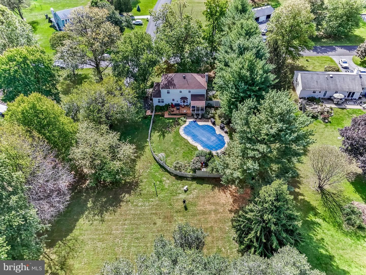 105 Helm Way photo 48